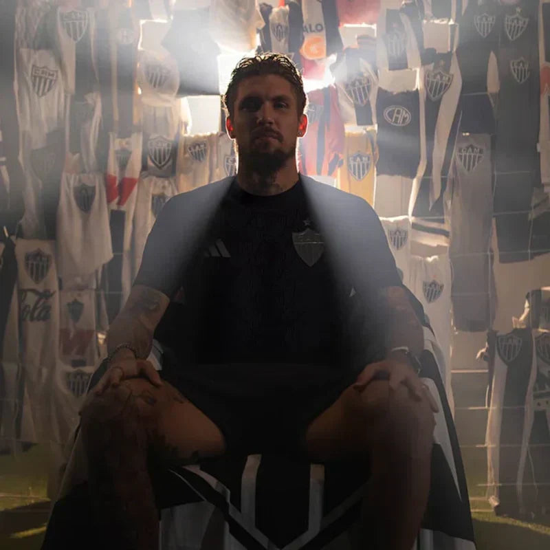 Atlético Mineiro all black 2025 shirt