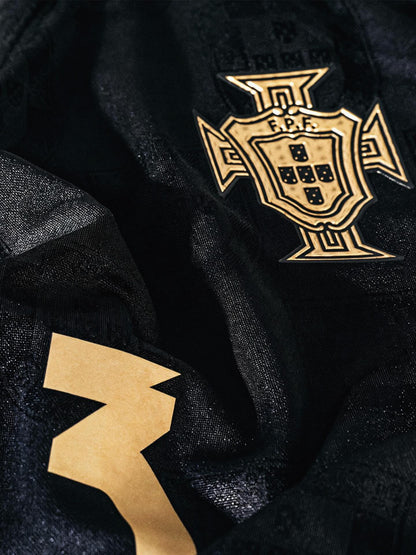 🔥 Edição Especial Pantera Negra Authentic – Camisola da Seleção de Portugal EUSÉBIO 2026/27! 🔥