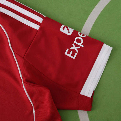 Liverpool Home Jersey 2025/26 - CHAMPIONS 24/25 & Gold Trophy